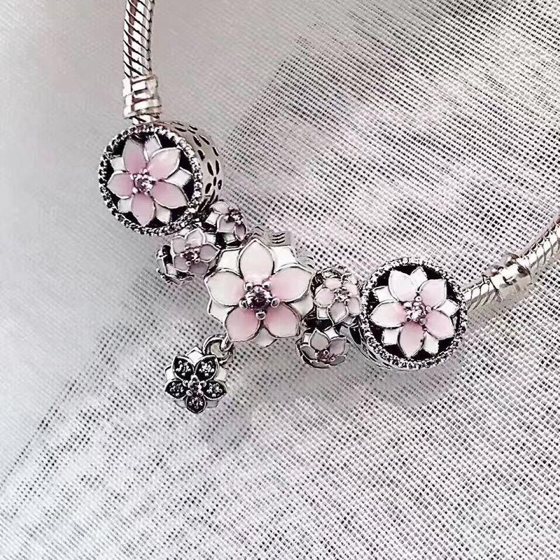 黎宏丹走访慰问老干部|太阳成集团tyc7111cc(图1) 太阳成集团tyc7111cc