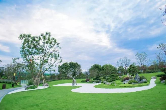 ‘太阳成集团tyc7111cc’
简讯 ▏新会古典家具城组织商户代表和员工开展消防灭火演练 (图3) 太阳成集团tyc7111cc